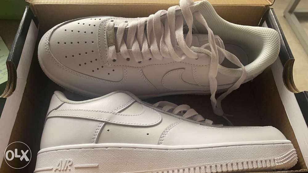 Original Nike Air Force 1 Triple White now at clearance 76-969O37 0