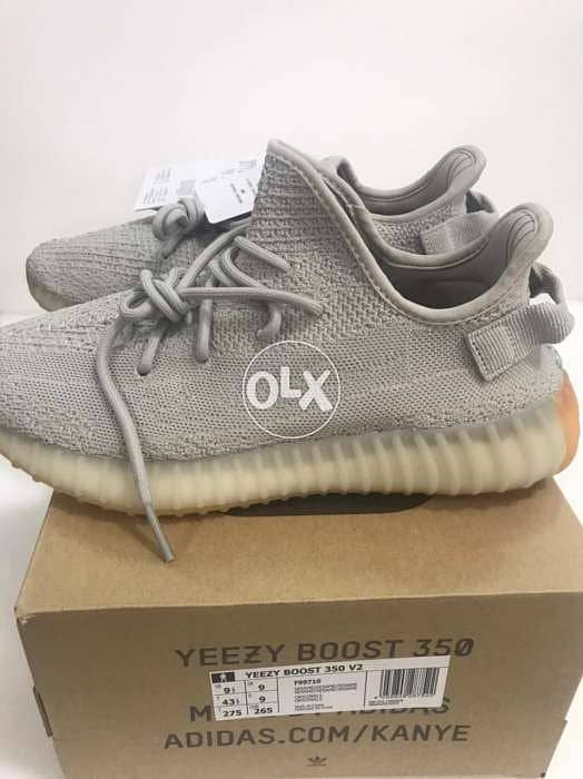 Original Yeezy Boost V2 women sizes 76-969O37 1