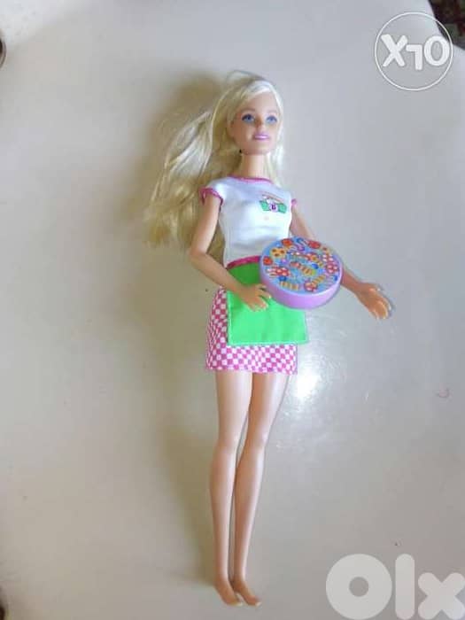 Barbie I CAN BE A PIZZA SHEF as new Mattel doll 2020+Pizza Figurine=22 4