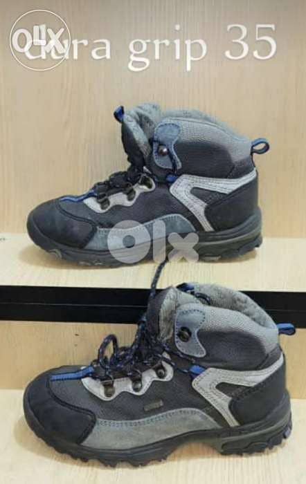 Dura grip shoes size 35 0