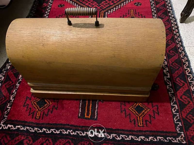 مكنة خياطة 4