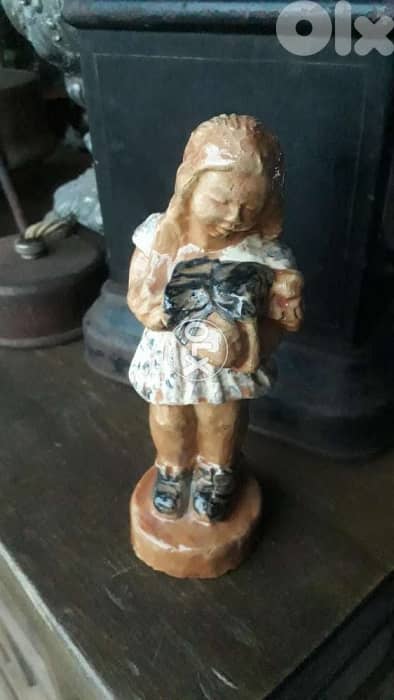 Antique 0