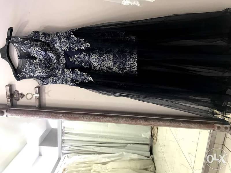 Evening dress 0