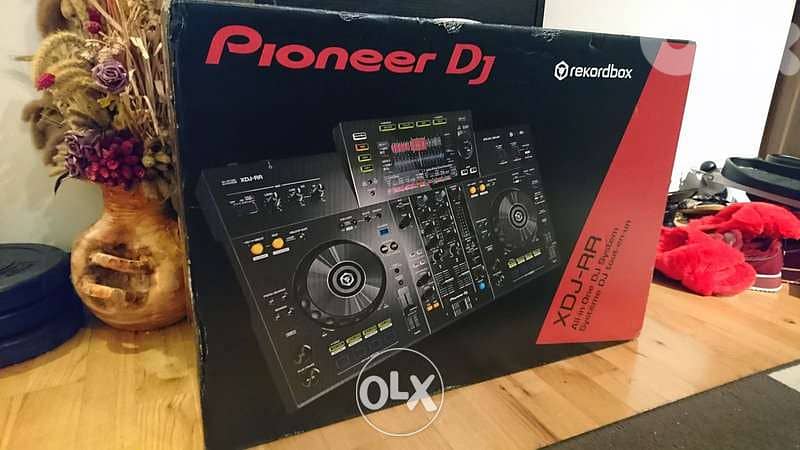 Pioneer DJ XDJ-RR Digital DJ System with rekordbox dj Software 1