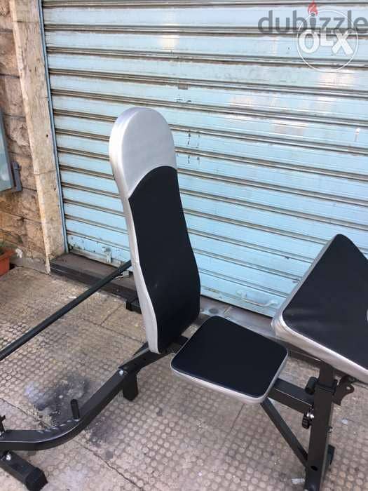 bench adjustable rack used 2 times like new 4