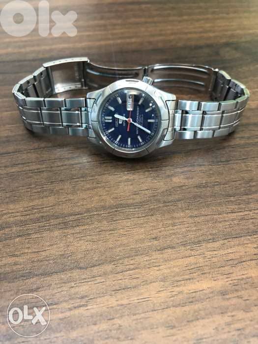 For Sale SEIKO ( vintage watch ) 5