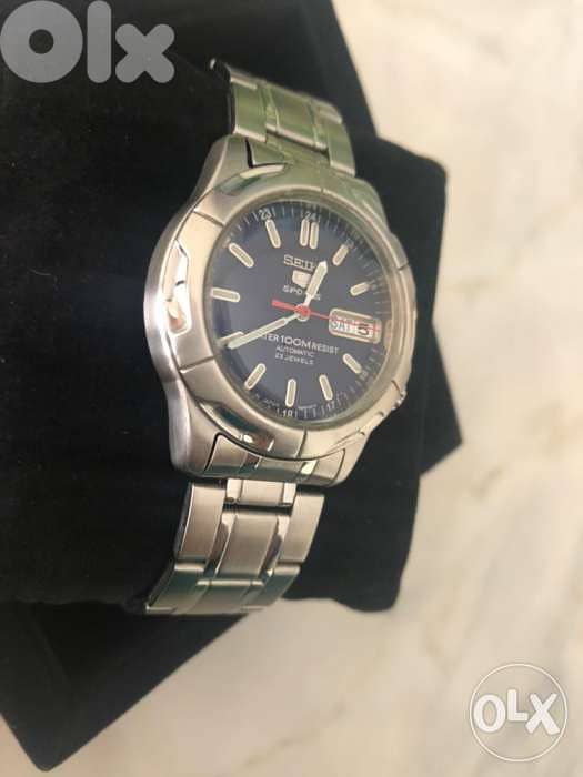 For Sale SEIKO ( vintage watch ) 7