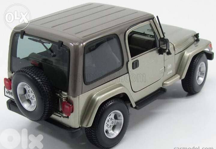 Wrangler Sahara diecast car model 1:18. 4