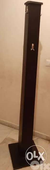 عامود ملابس