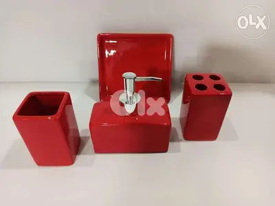 Elegant red ceramic bathroom set