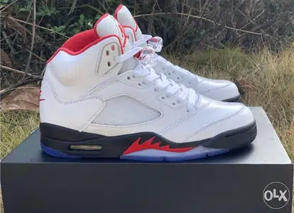 Fire Red Nike Air Jordan 5 nwa 76-969O37