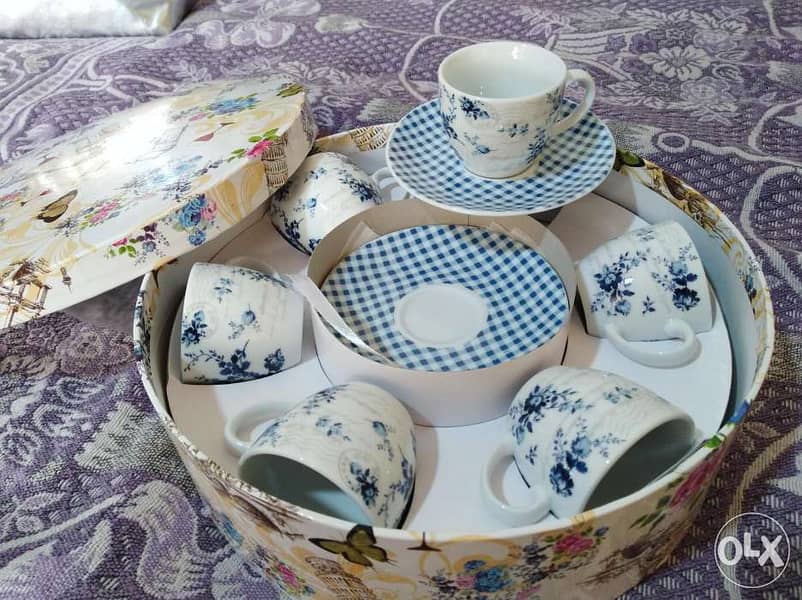 Tea and coffee cups 2