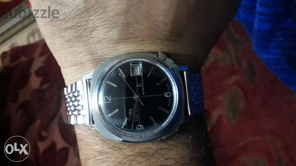 ساعات 0