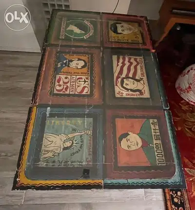 Table with chairs - Home design
