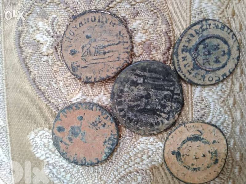 Set of Five Roman Bronze Coins for Emperors range year 280to 380 AD 1