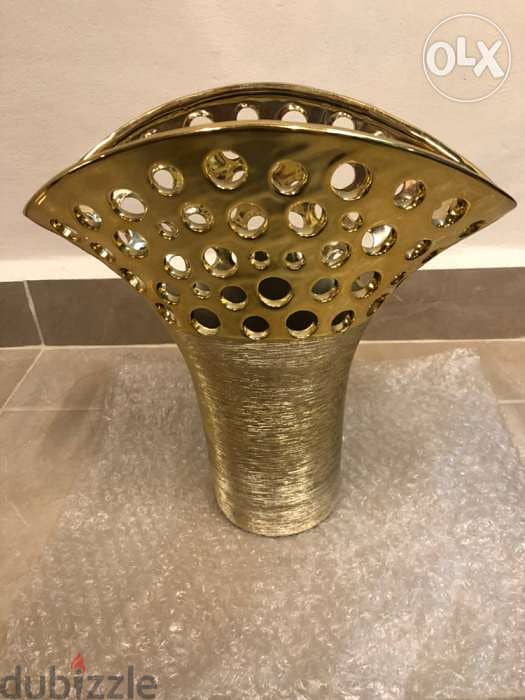 home appliances, decoration vase, gold color 0