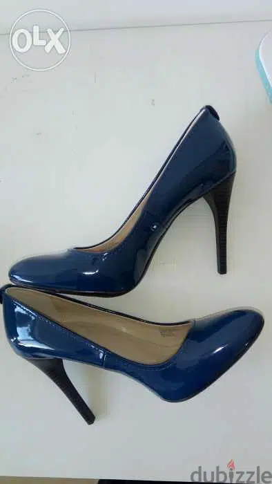 Calvin Klein pumps size 39 new