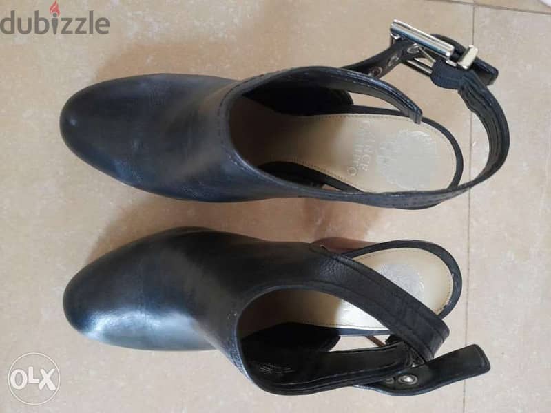Vince Camuto size 39-40 new 4