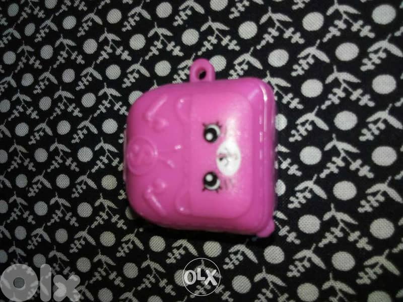 LOL weared as new MGA doll h 8 Cm +Room Bag open by bouttons codes=18$ 2