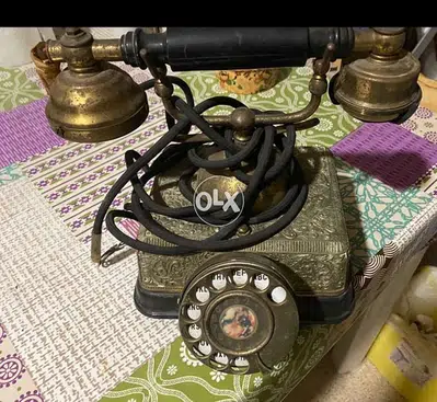 Antique phone
