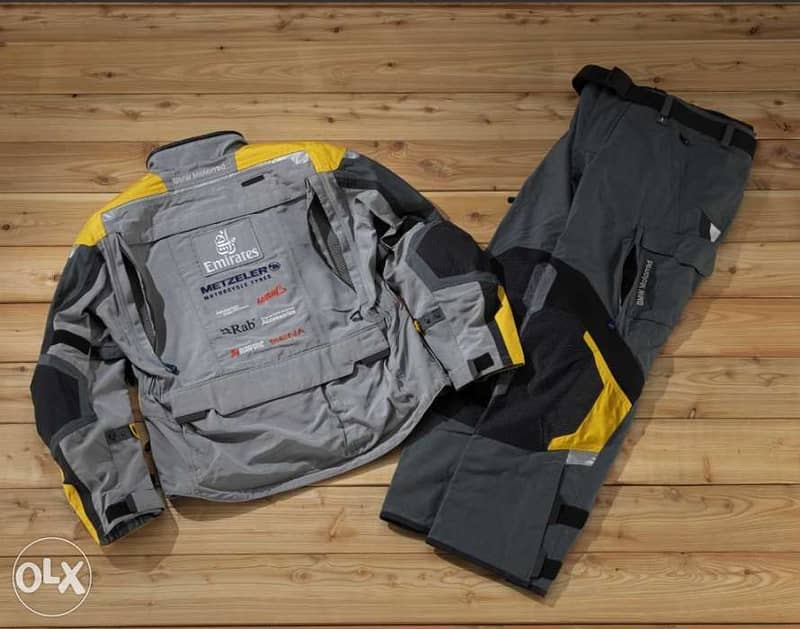 Like new BMW Rallye Suit 40 years GS Limited Edition 2020, Size EUR 54 0