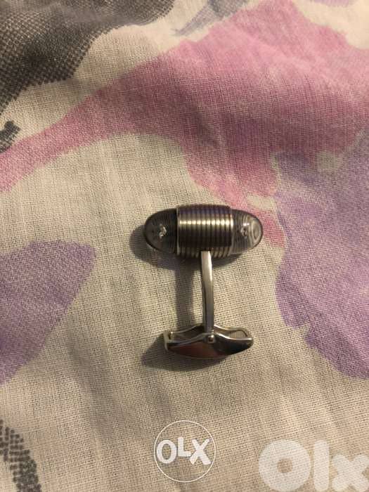 cuffling 1
