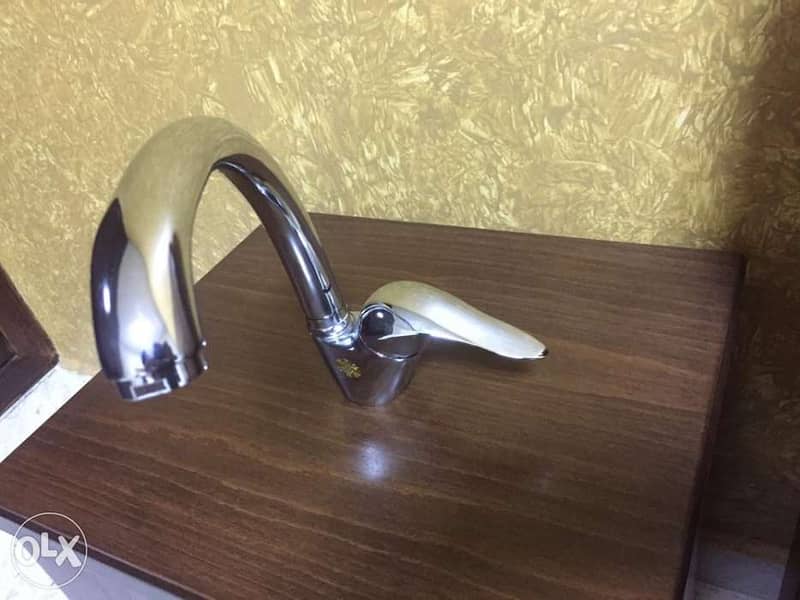kitchen water mixer 1