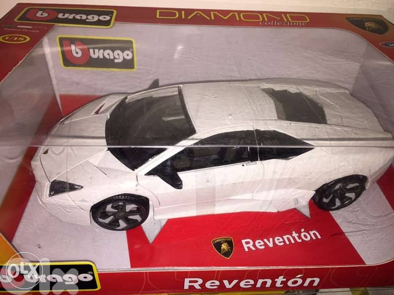 diecast 1/18 toy model car. 1
