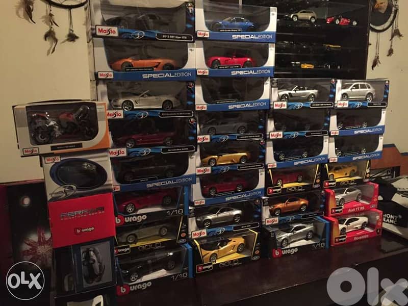 diecast 1/18 toy model car. 7