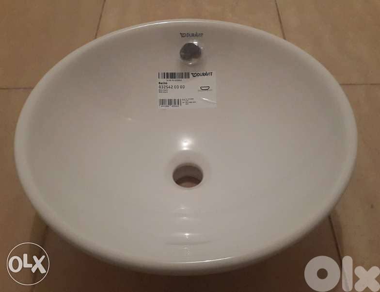 Duravit Round Lavabo (BRAND NEW) 0