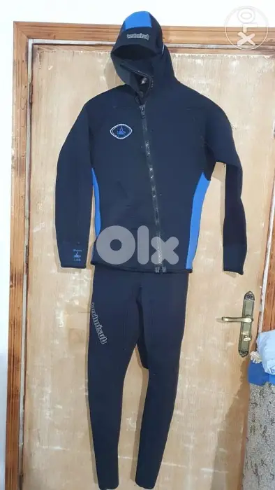 Wetsuit 5mm- size 6 (L)