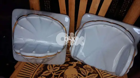 طقم رول حمام و مصبنة بورسلين
