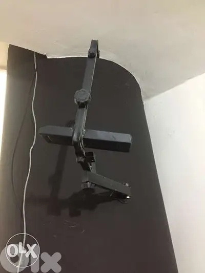 stand for old box tv