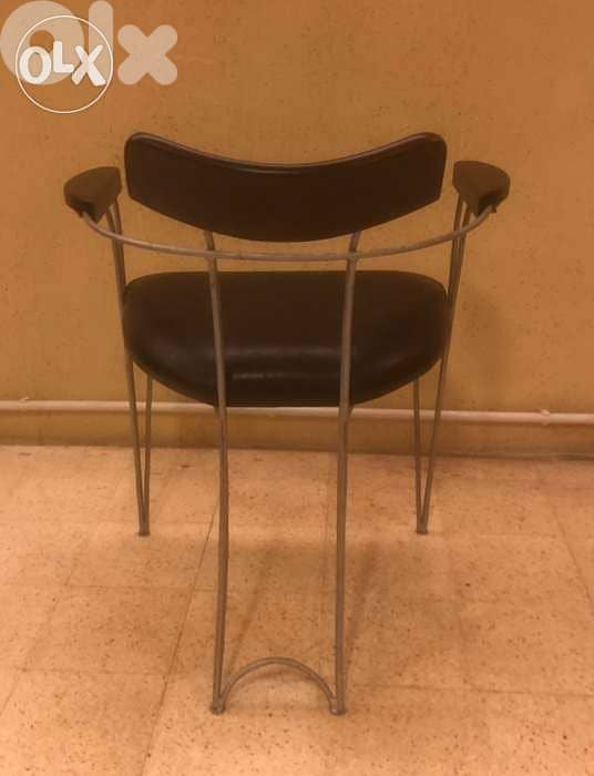 Chair 0
