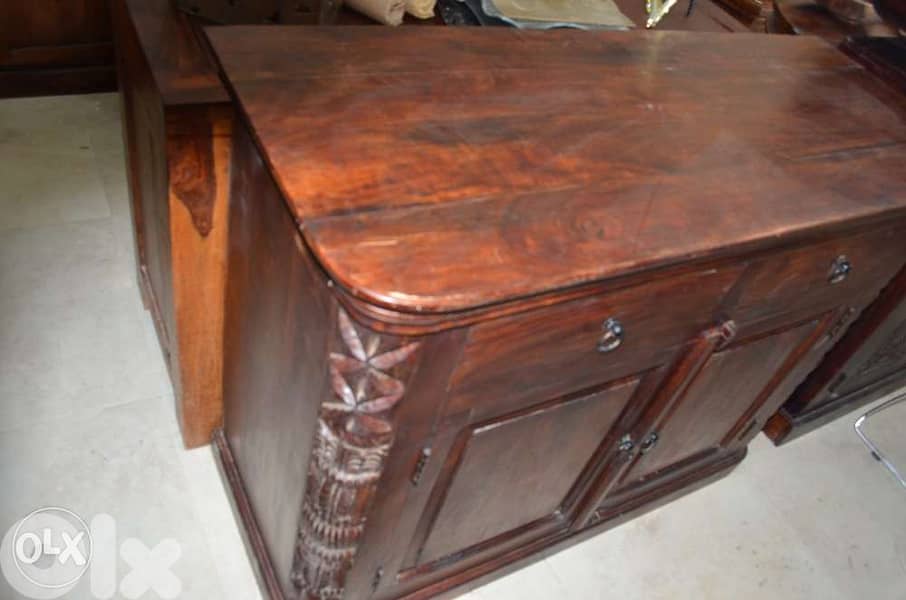 a solid wood tek dersoir 4