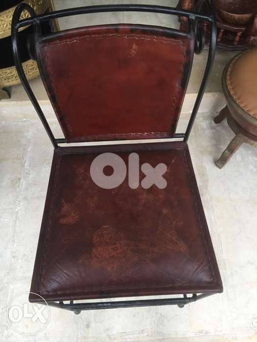 leather chair 1