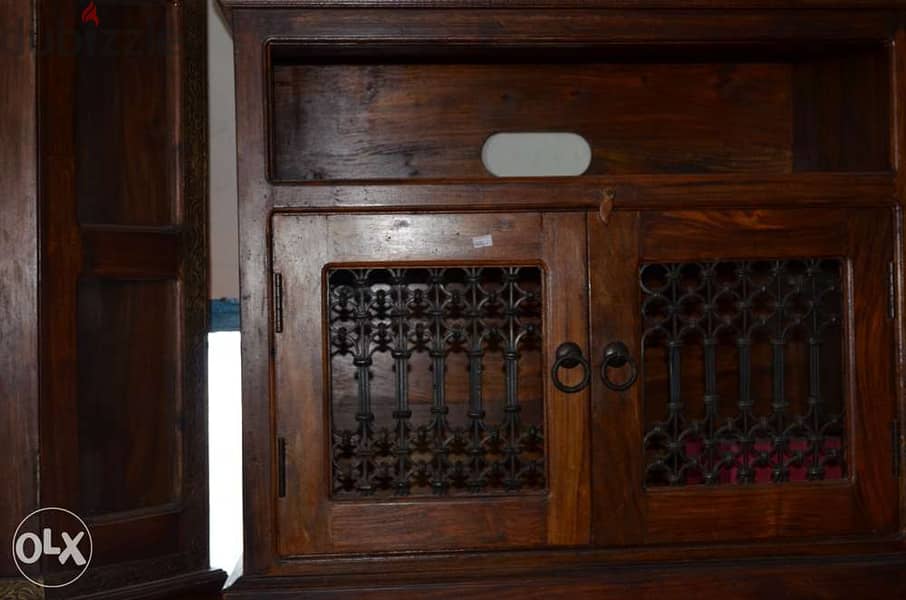 tv cupboard solid wood 2