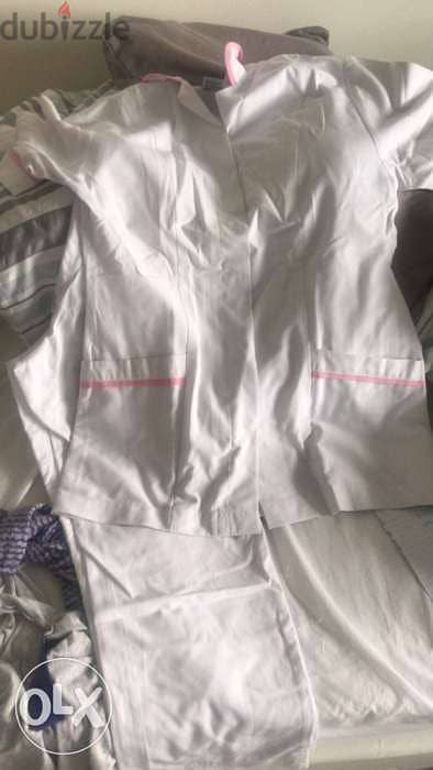 4 housemaid nurses uniforms 100% cotton 1