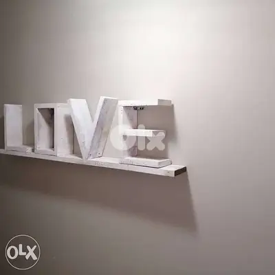 Love shape wood. خشب ستاند ديكور