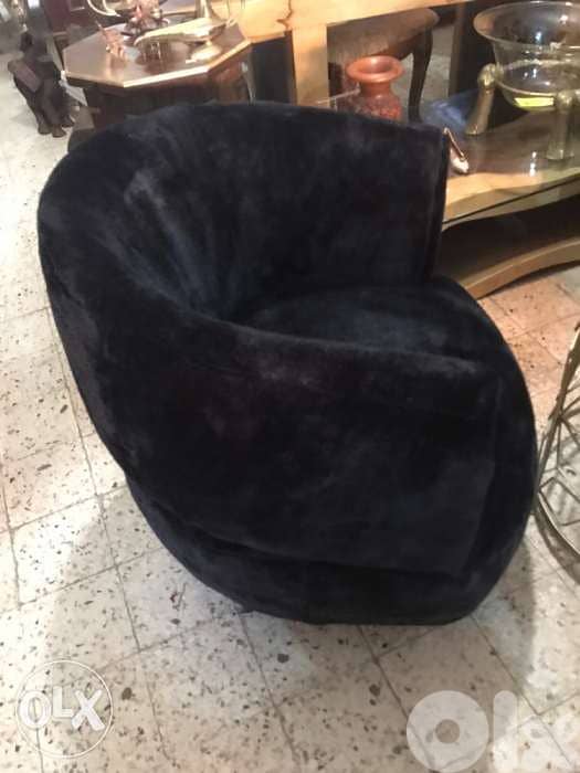 sofa black 1