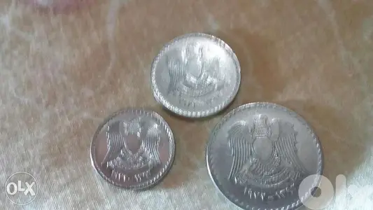 مجموعة تذكارية عملات سورية من الليرة و النصف و الربع ليرة تذكارية