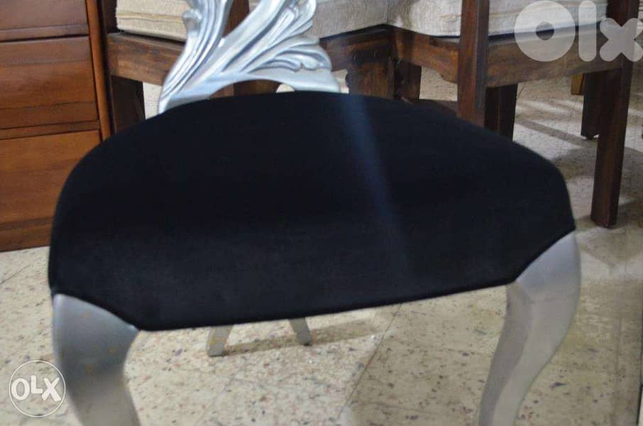 chair 5