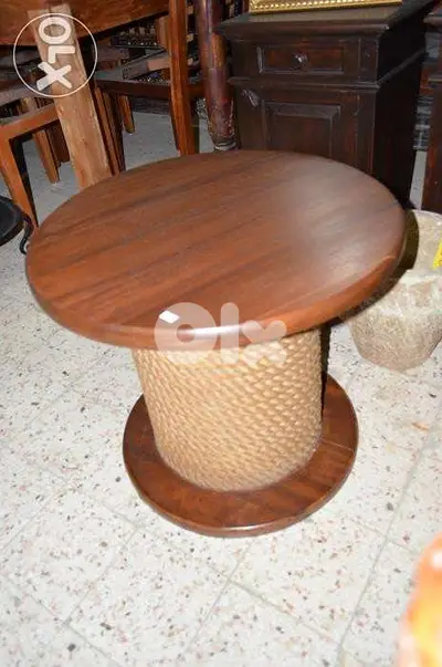table wood engraved