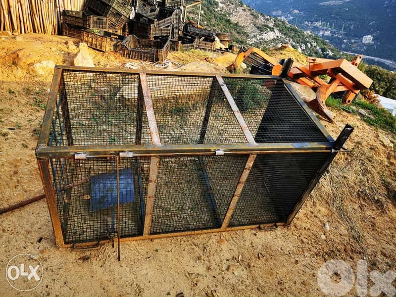 Cage for wild animals 160$ in usd 0