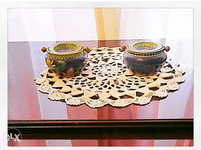Twin Collectible lacquered ashtrays