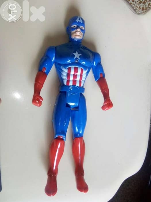 MARVEL 3 MEN characters Iron man-Batman-Captain America +light, All=35 3