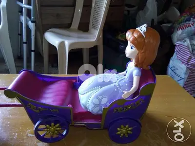SOFIA THE FIRST IN CARRIAGE SET:Disney figurine doll+Horse+carriage=22