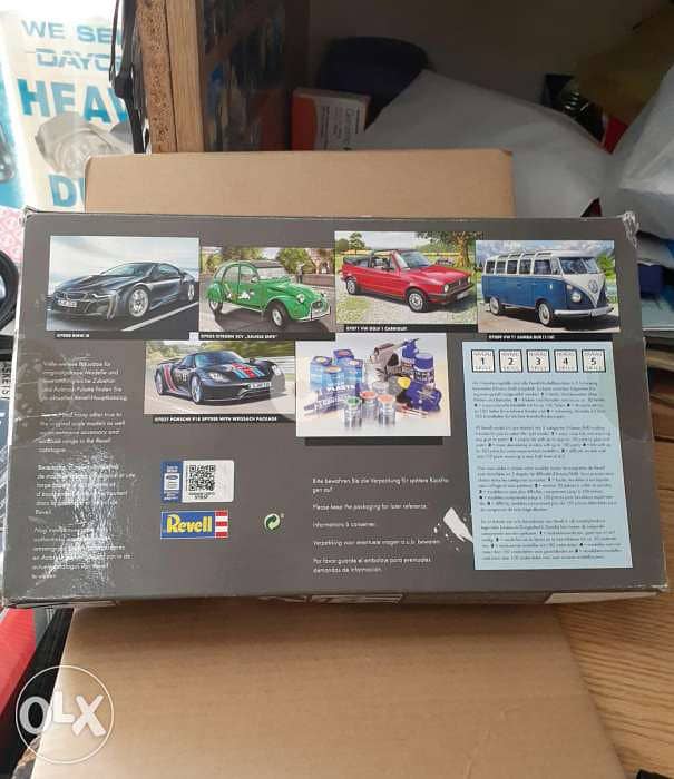 '14 Ford Mustang GT Plastic Model Kit 1:25. 1