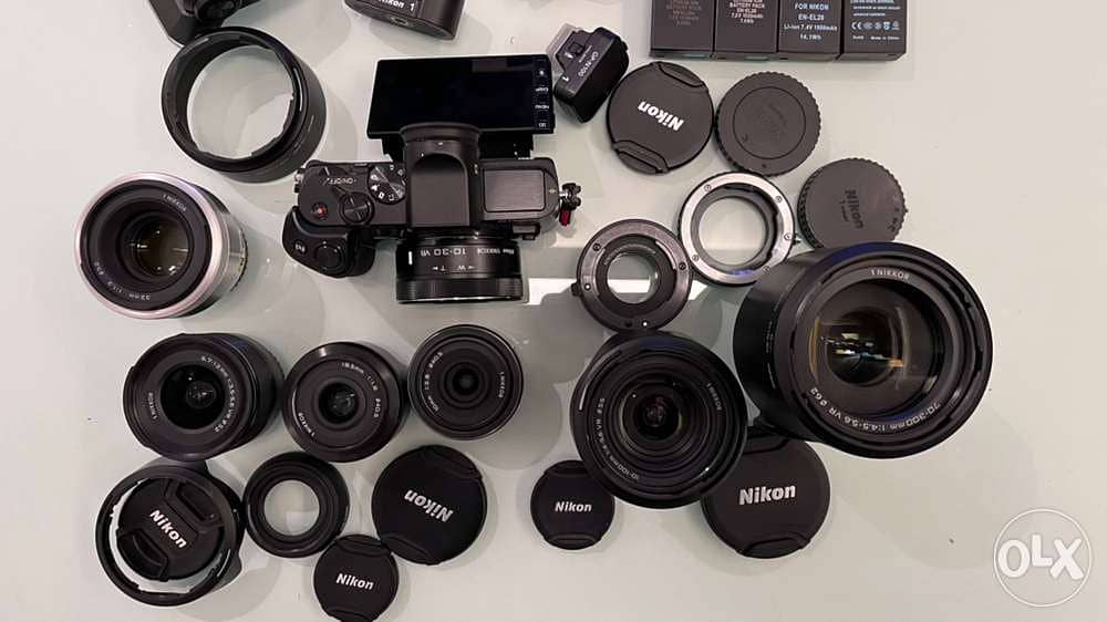 Nikon 1 V3 complete set 0