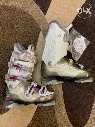 Wedze Ski Boots RNS 100 size 37